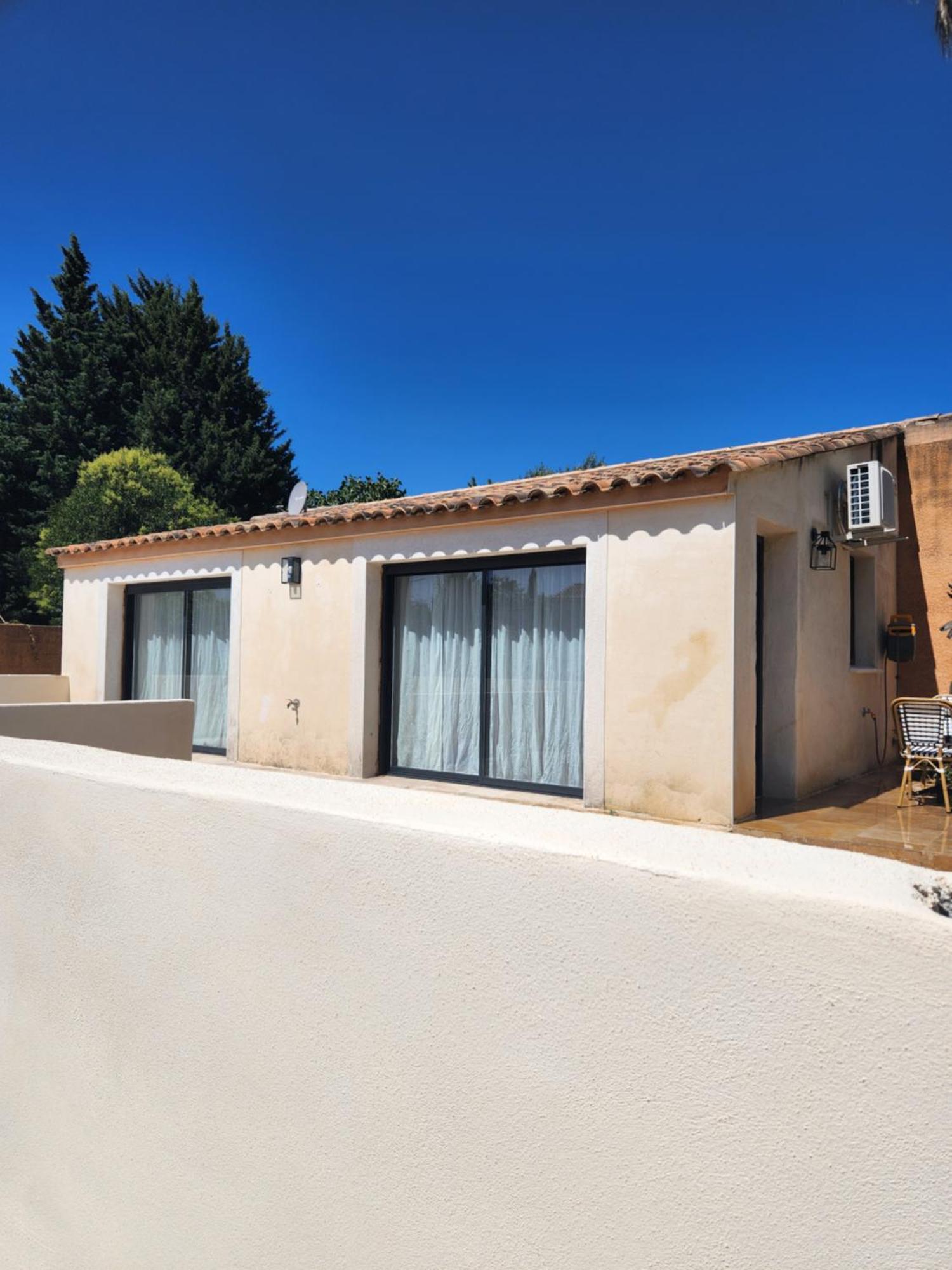 Maison "Cosy" Avec Parking Prive Et Climatisation Nimes Exterior photo